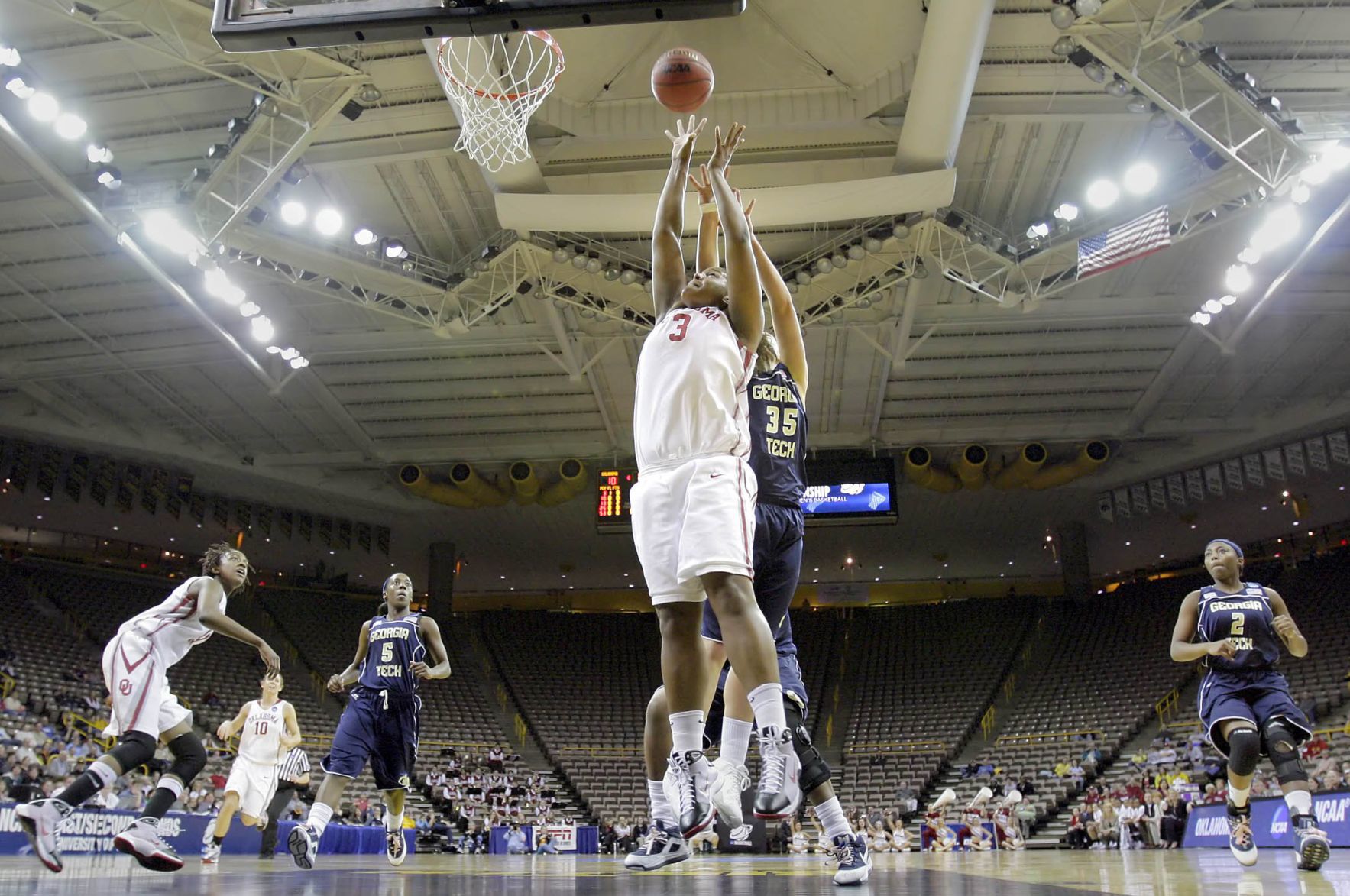 Courtney Paris returning to OU